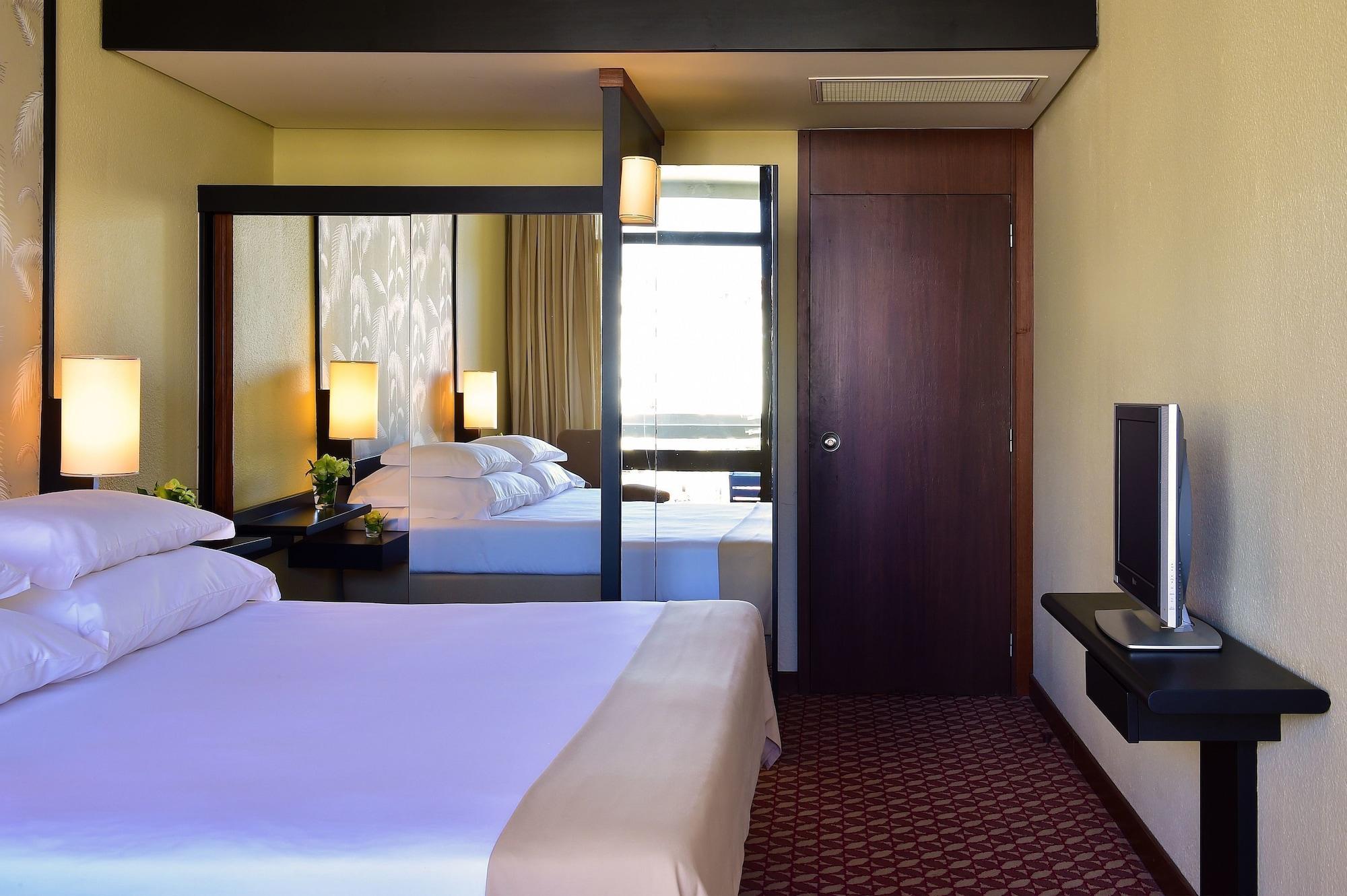 페스타나 카지노 파크 호텔 앤드 카지노 푼샬 외부 사진 A room at the hotel
