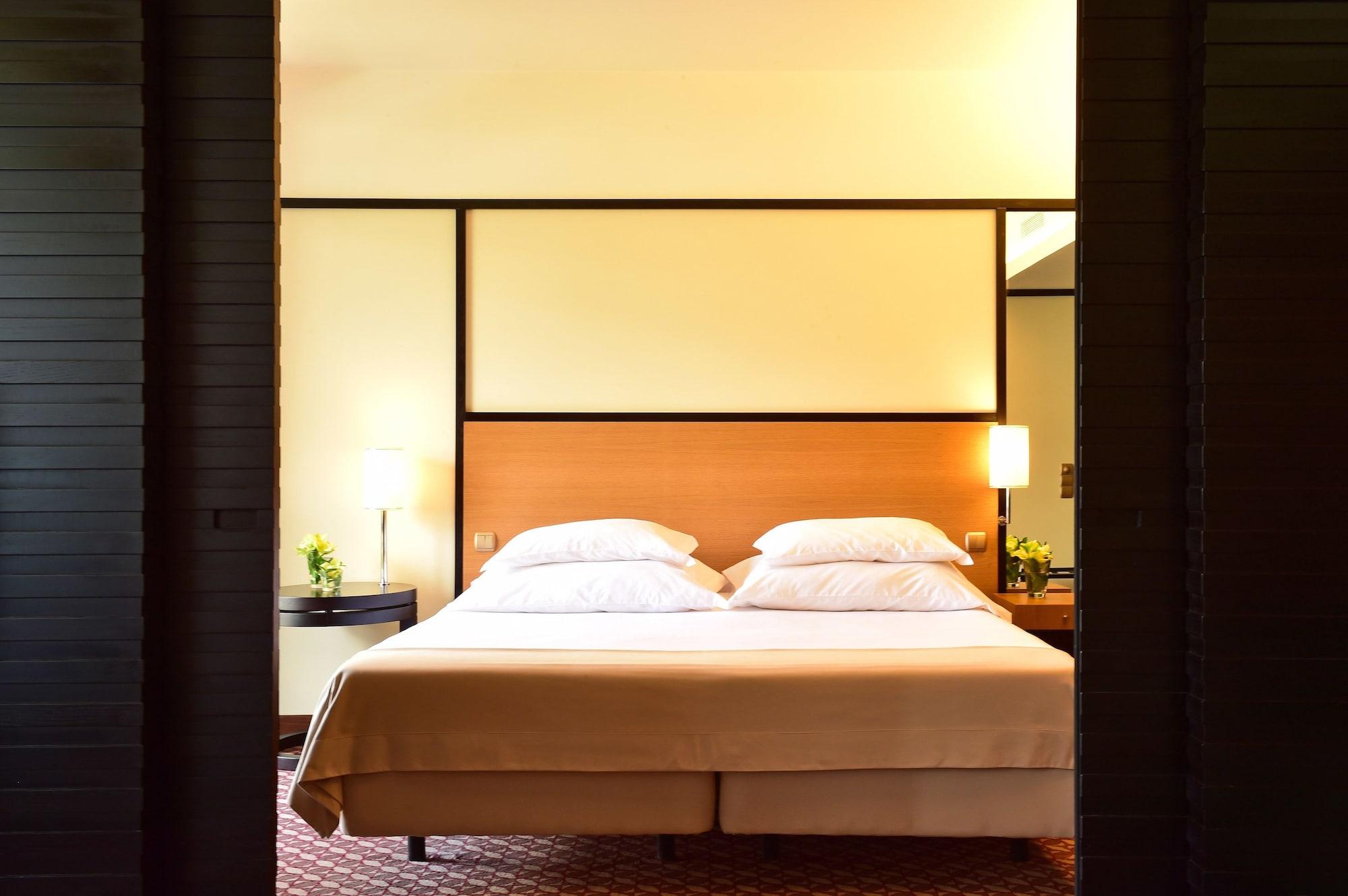 페스타나 카지노 파크 호텔 앤드 카지노 푼샬 외부 사진 A room at the Mandarin Oriental, Madrid